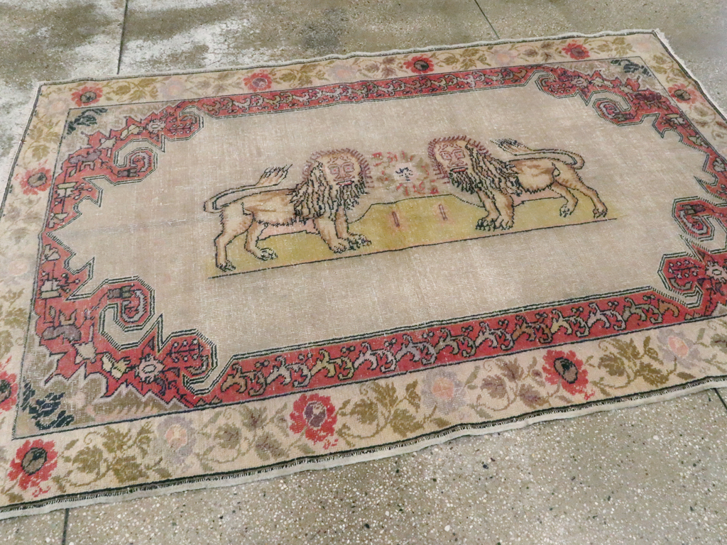 Antique Turkish Sivas Pictorial Rug, No.22858 - Gss