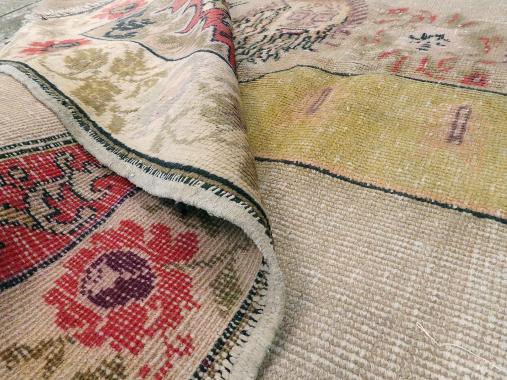 Antique Turkish Sivas Pictorial Rug, No.22858 - Gss