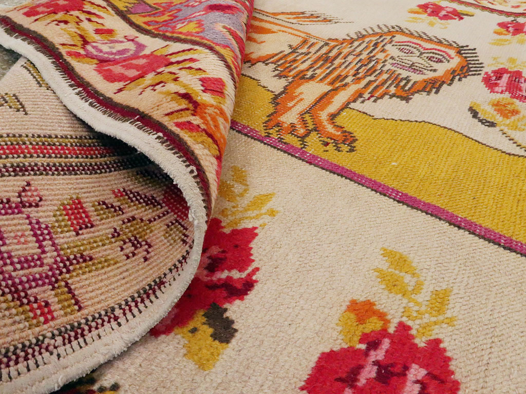 Antique Turkish Sivas Pictorial Rug, No.22859 - Gss