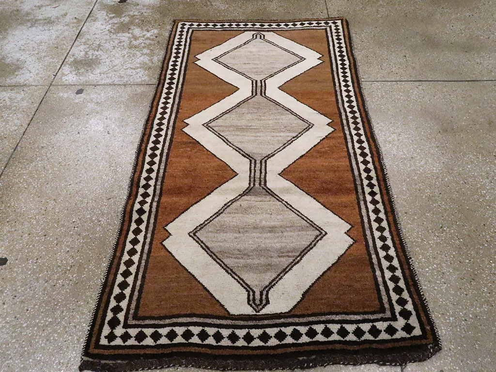 Vintage Persian Gabbeh Rug, No.22892 - Gss