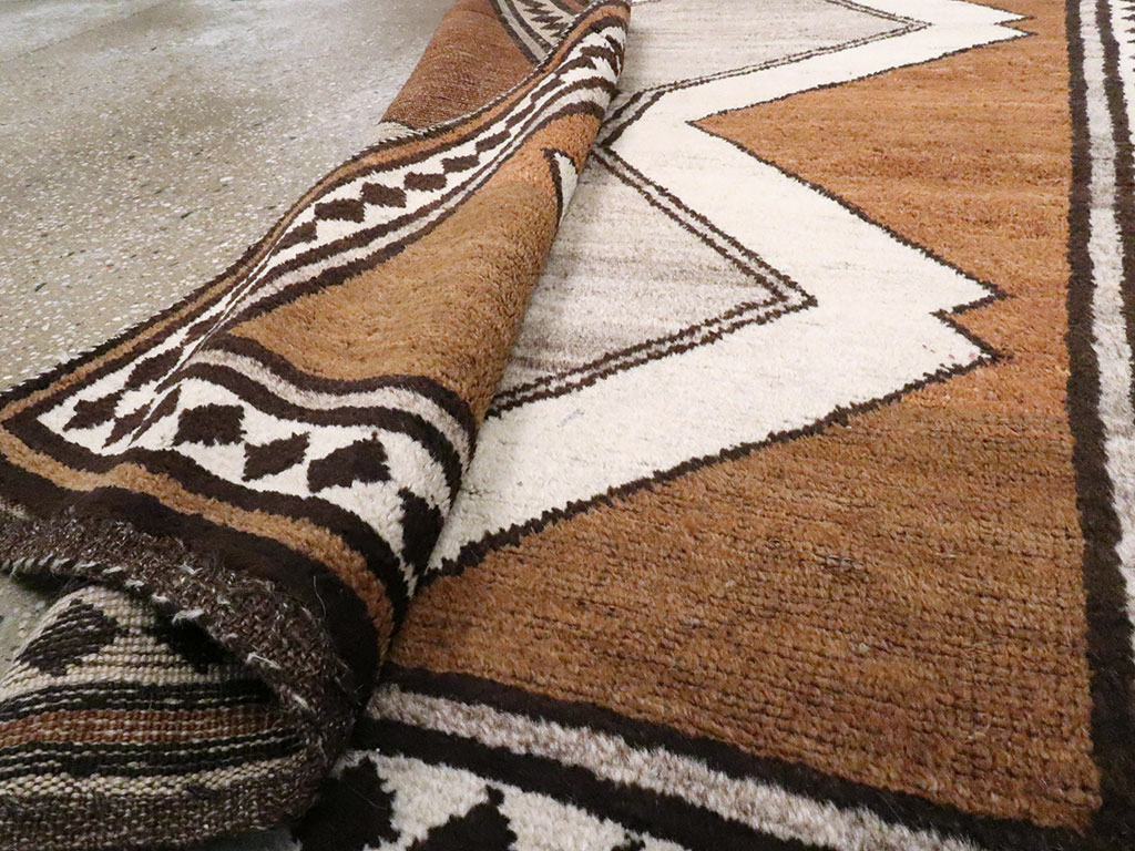 Vintage Persian Gabbeh Rug, No.22892 - Gss