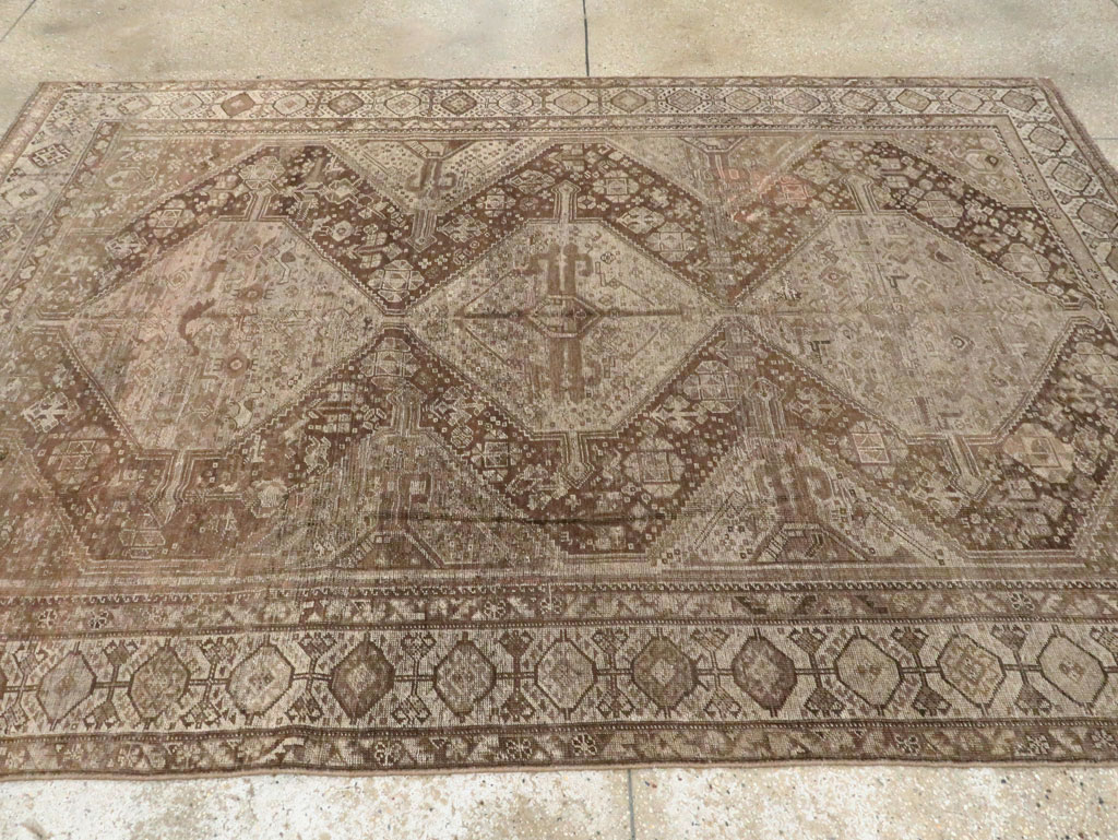 Vintage Persian Shiraz Carpet, No.22895 - Gss