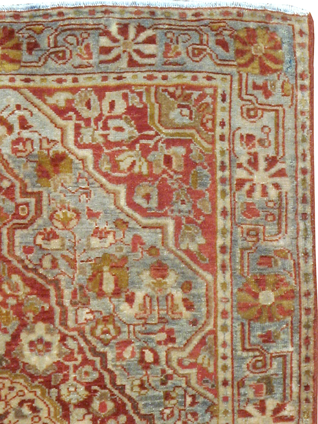 Antique Persian Sarouk Fereghan Throw Rug, No.22904 - Gss
