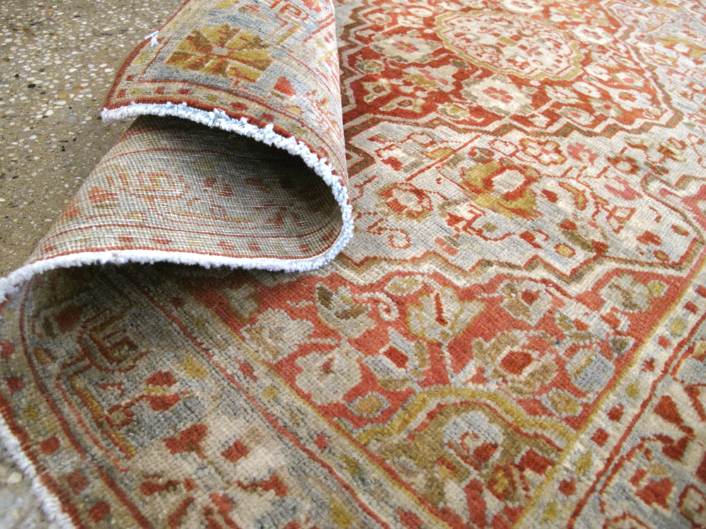 Antique Persian Sarouk Fereghan Throw Rug, No.22904 - Gss