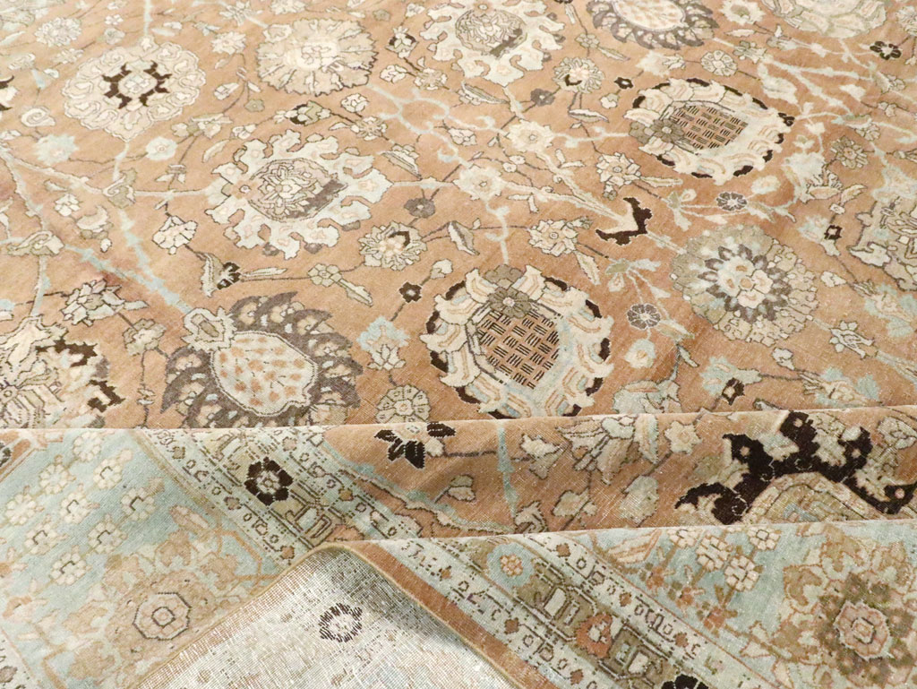 Antique Persian Tabriz Carpet, No.22919 - Gss