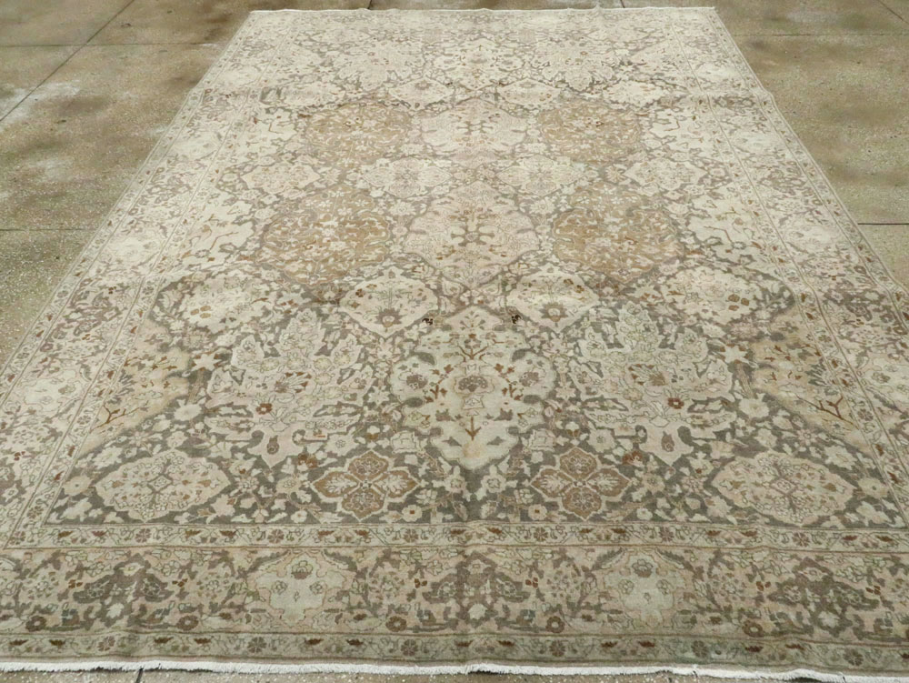 Antique Persian Tabriz Carpet, No.22920 - Gss