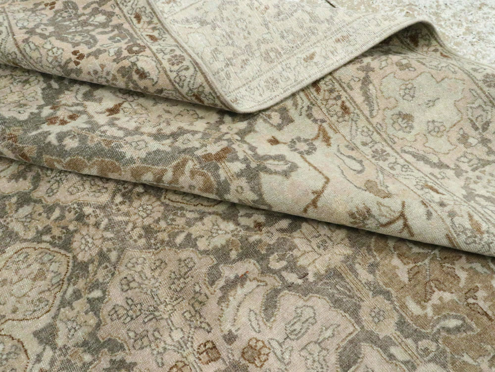 Antique Persian Tabriz Carpet, No.22920 - Gss