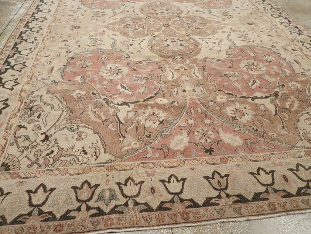 Vintage Indian Lahore Room Size Carpet, No.22965 - Gss