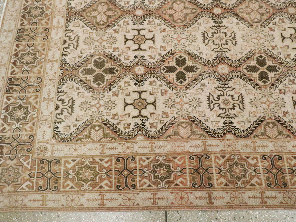 Vintage Persian Quom Room Size Carpet, No.22967 - Gss