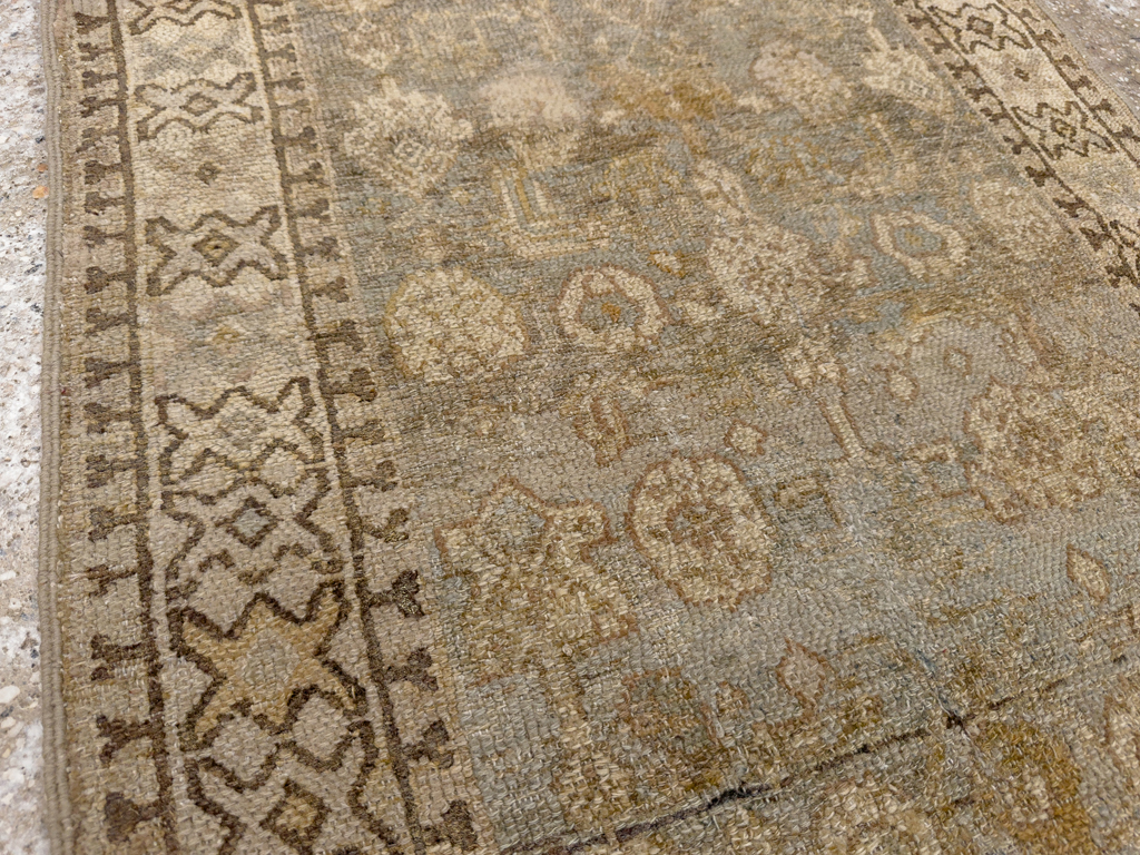 Antique Persian Bibikabad Throw Rug, No.22969 - Gss