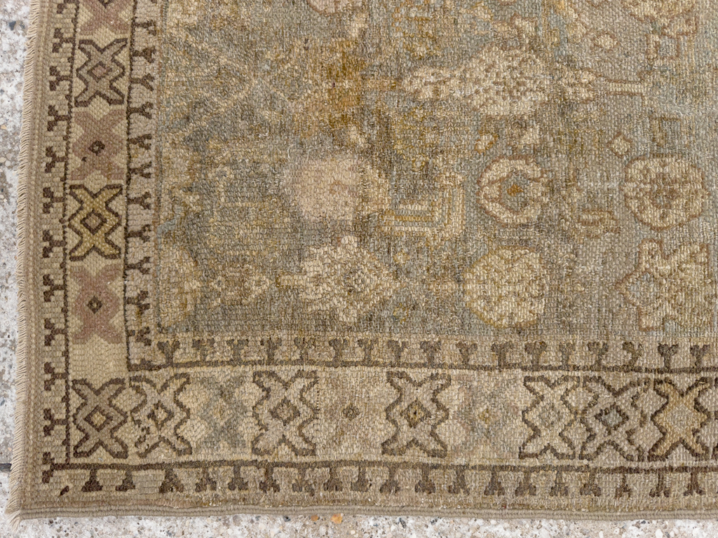 Antique Persian Bibikabad Throw Rug, No.22969 - Gss