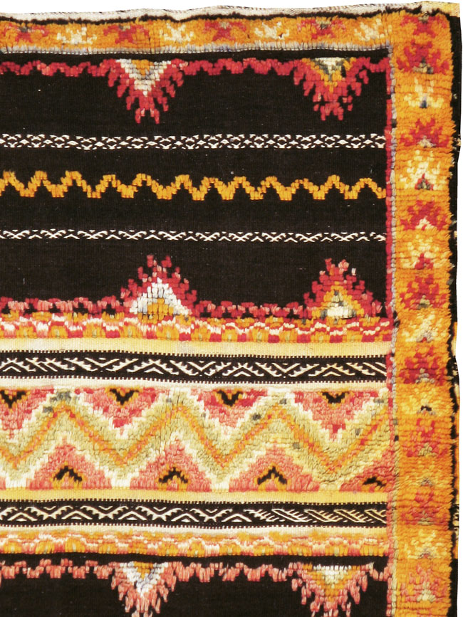 Vintage Moroccan Rug, No.22974 - Gss