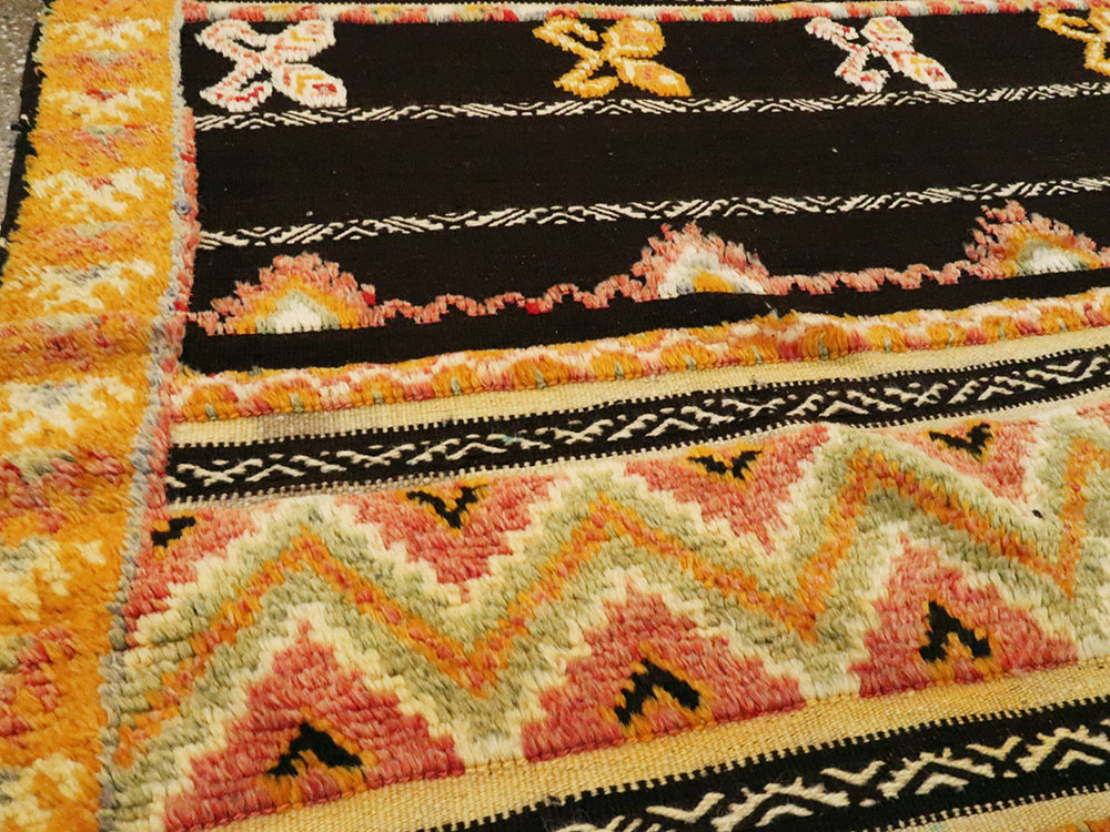Vintage Moroccan Rug, No.22974 - Gss