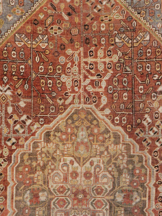 Vintage Persian Shiraz Rug, No.22980 - Gss