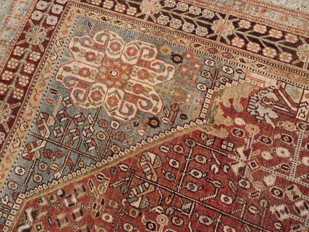 Vintage Persian Shiraz Rug, No.22980 - Gss