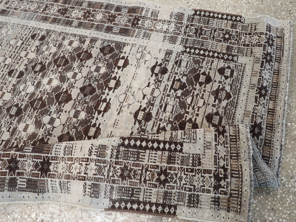 Antique Persian Baluch Rug, No.22981 - Gss