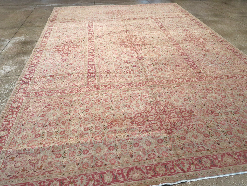 Antique Persian Tabriz Carpet, No.23047 - Gss