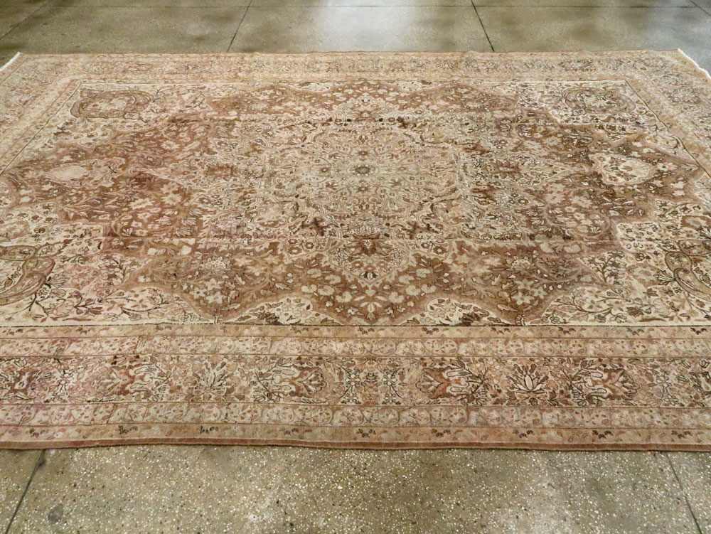 Antique Persian Lavar Kerman Carpet, No.23050 - Gss