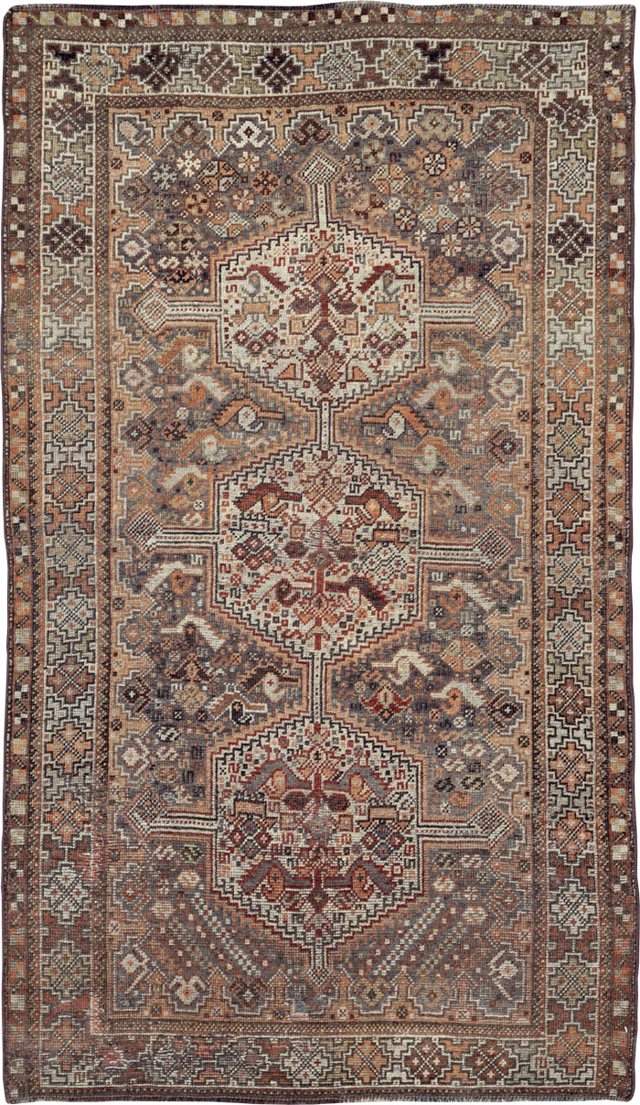 Antique Persian Shiraz Rug, No.23063 - Gss