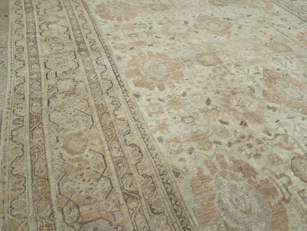 Antique Persian Mahal Oversize Carpet, No.23071 - Gss