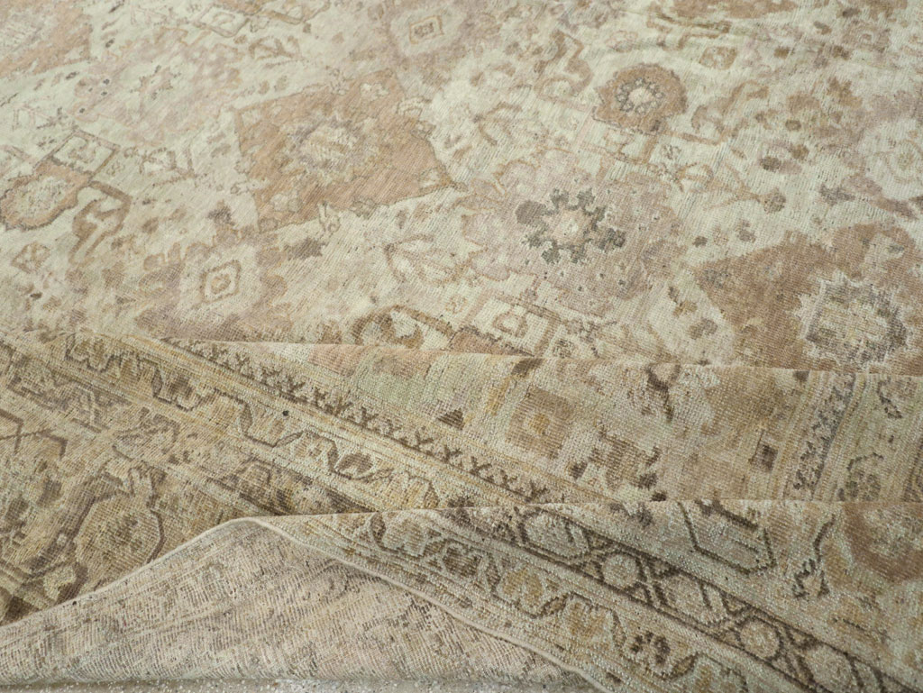 Antique Persian Mahal Oversize Carpet, No.23071 - Gss