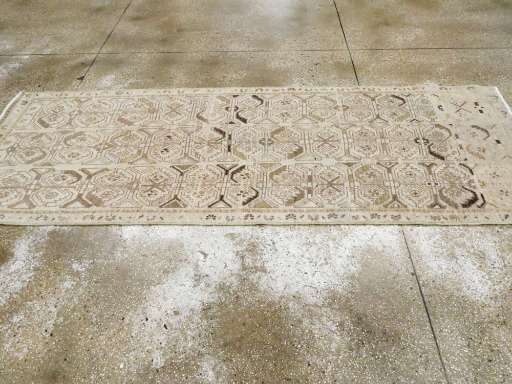 Vintage Persian Tabriz Runner, No.23073 - Gss