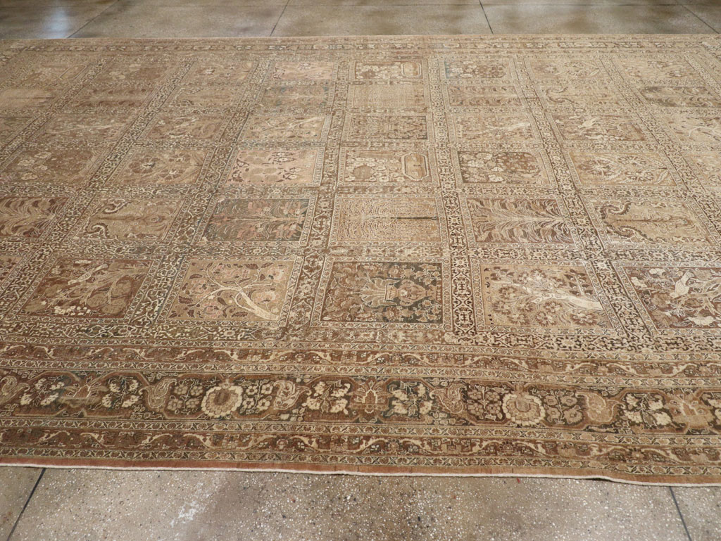 Antique Persian Tabriz Large Carpet, No.23112 - Gss