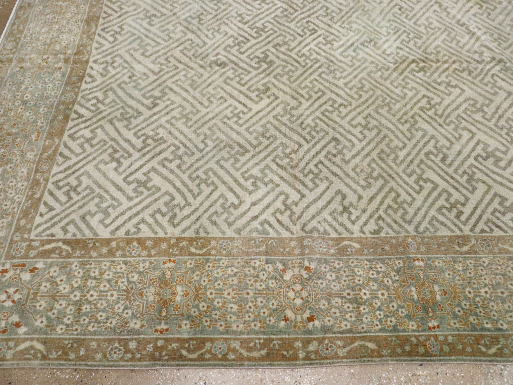 Antique Indian Lahore Carpet, No.23122 - Gss