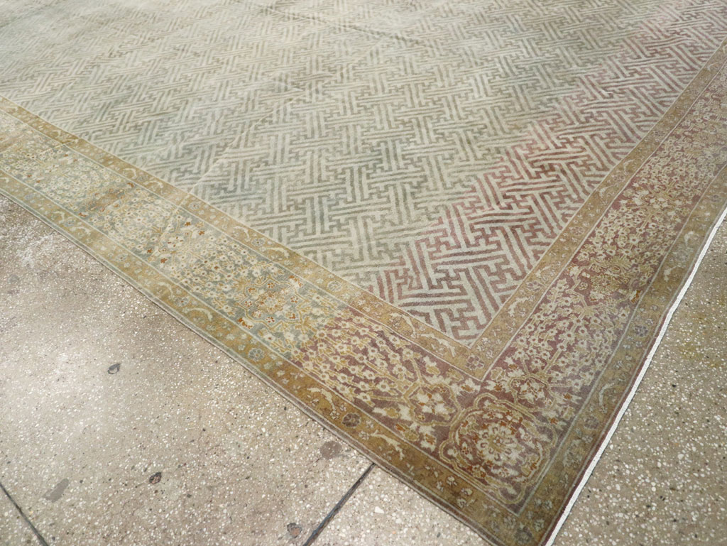 Antique Indian Lahore Carpet, No.23122 - Gss