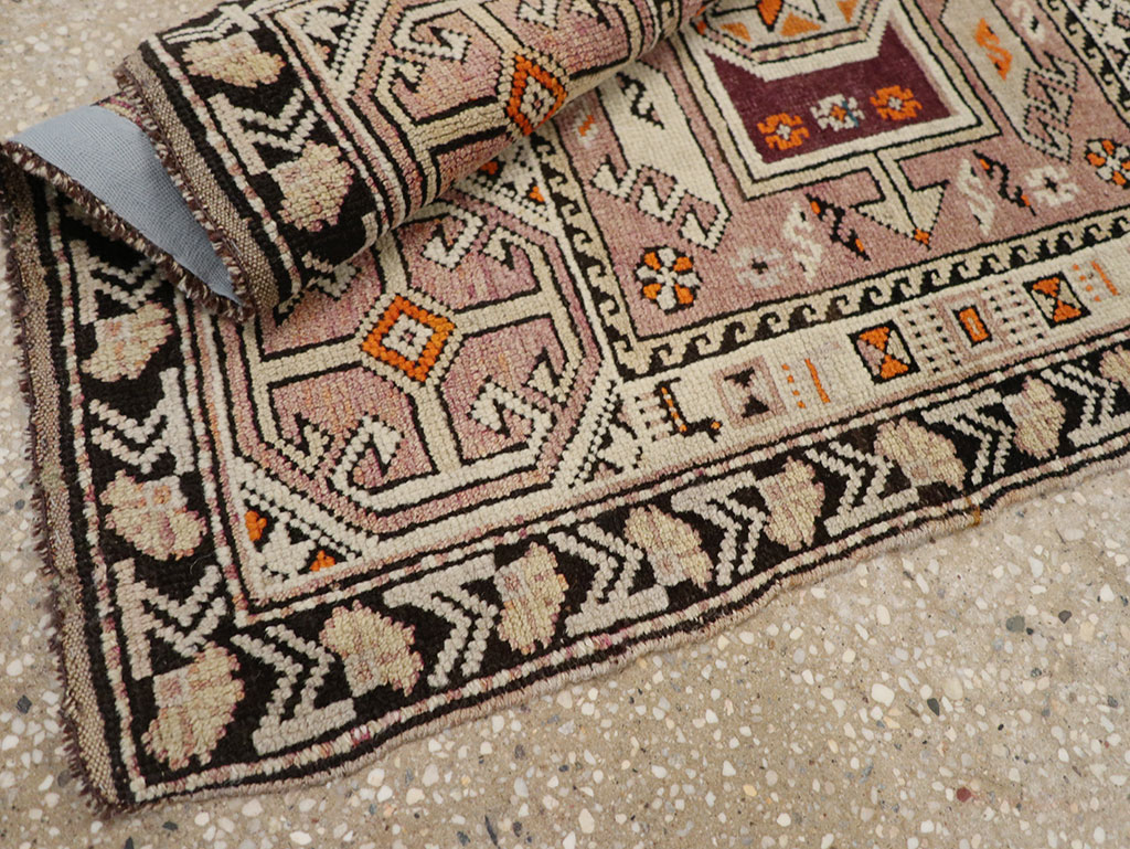 Antique Caucasian Shirvan Rug, No.23132 - Gss