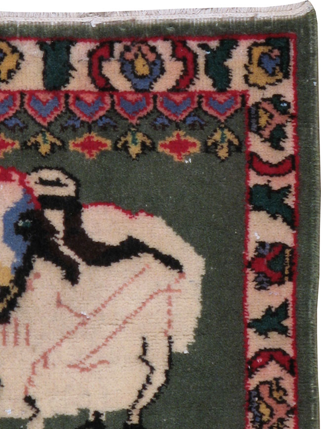 Vintage Persian Tabriz Pictorial Rug, No.23177 - Gss