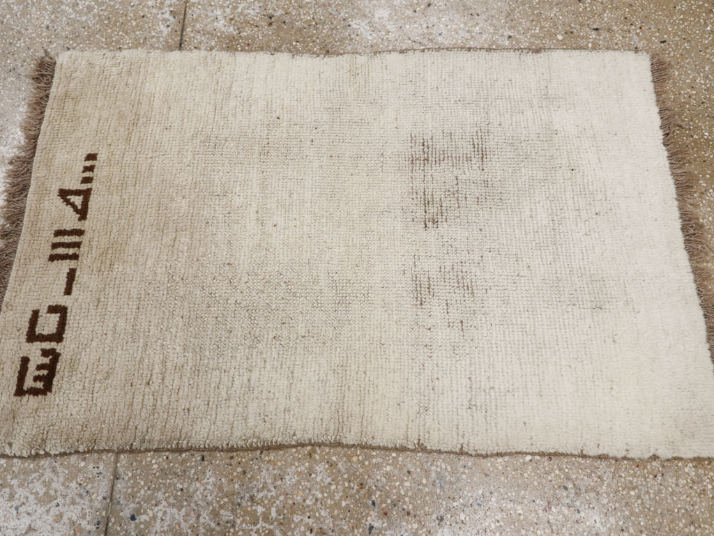 Vintage Persian Gabbeh Rug, No.23186 - Gss