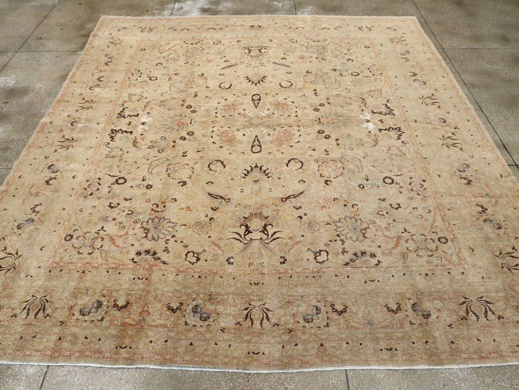 Antique Persian Mashad Square Carpet, No.23194 - Gss