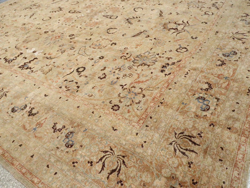 Antique Persian Mashad Square Carpet, No.23194 - Gss