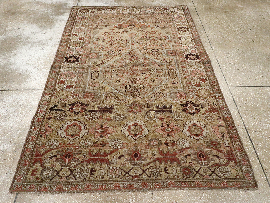 Antique Persian Bidjar Rug, No.23211 - Gss
