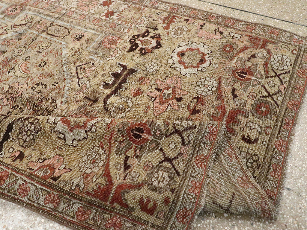 Antique Persian Bidjar Rug, No.23211 - Gss