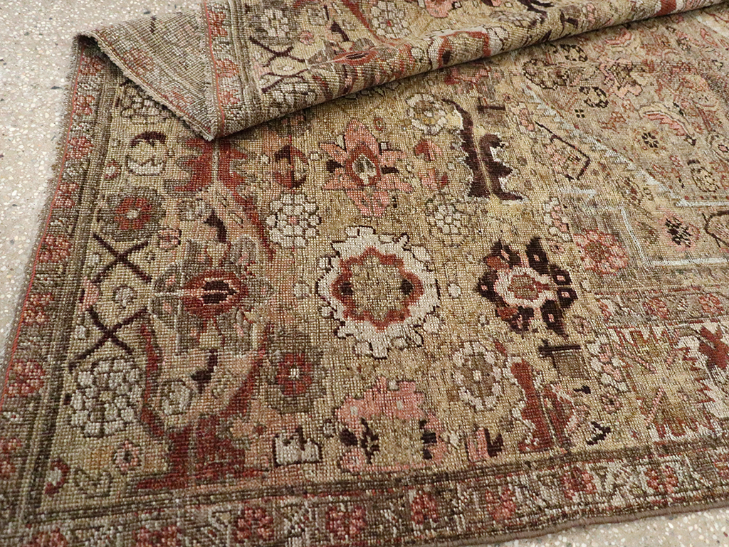 Antique Persian Bidjar Rug, No.23211 - Gss
