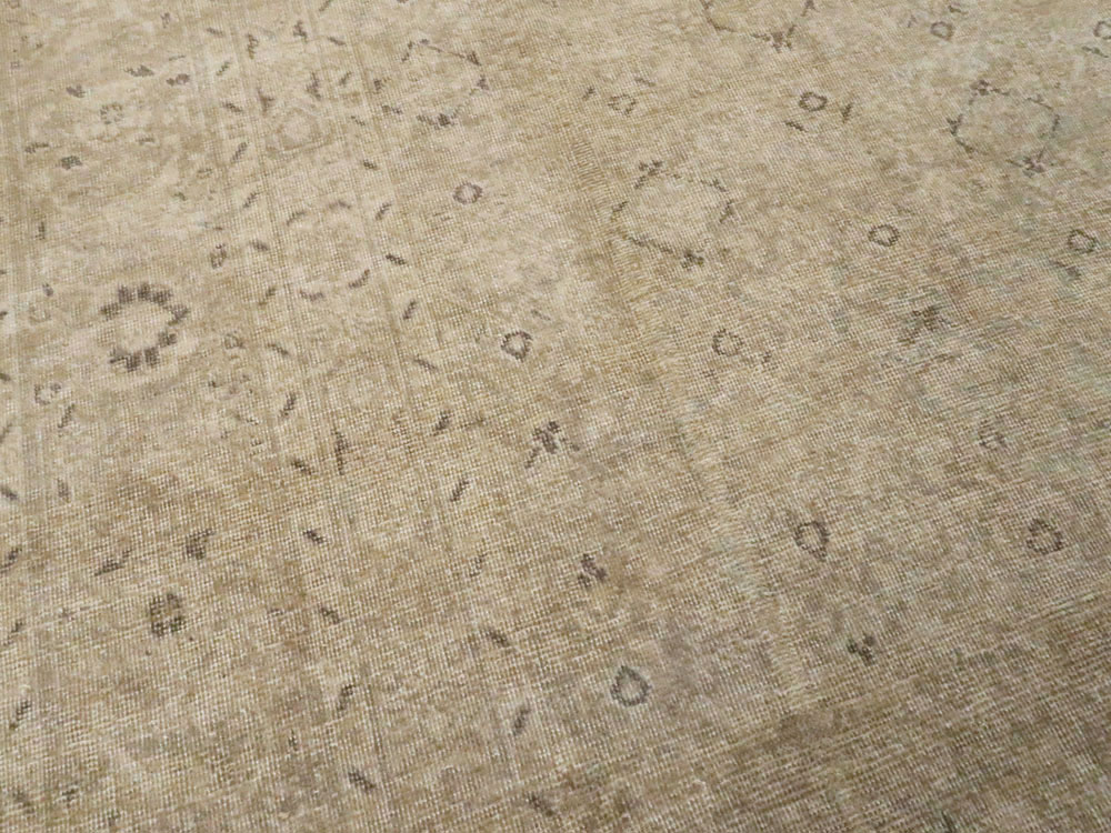 Antique Persian Tabriz Carpet, No.23282 - Gss