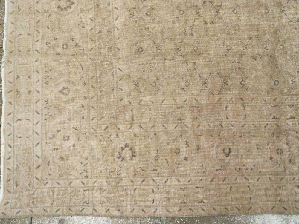 Antique Persian Tabriz Carpet, No.23282 - Gss