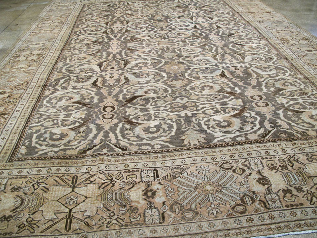 Antique Persian Sultanabad Carpet, No.23293 - Gss