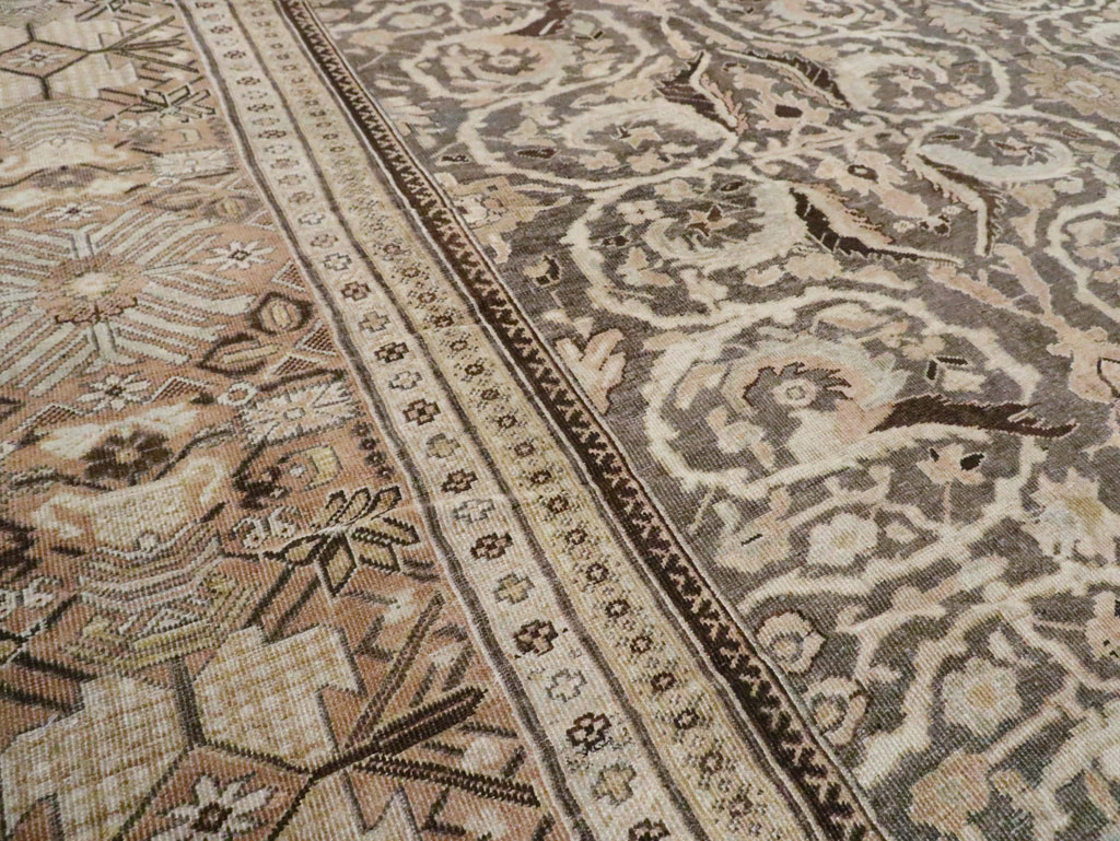 Antique Persian Sultanabad Carpet, No.23293 - Gss