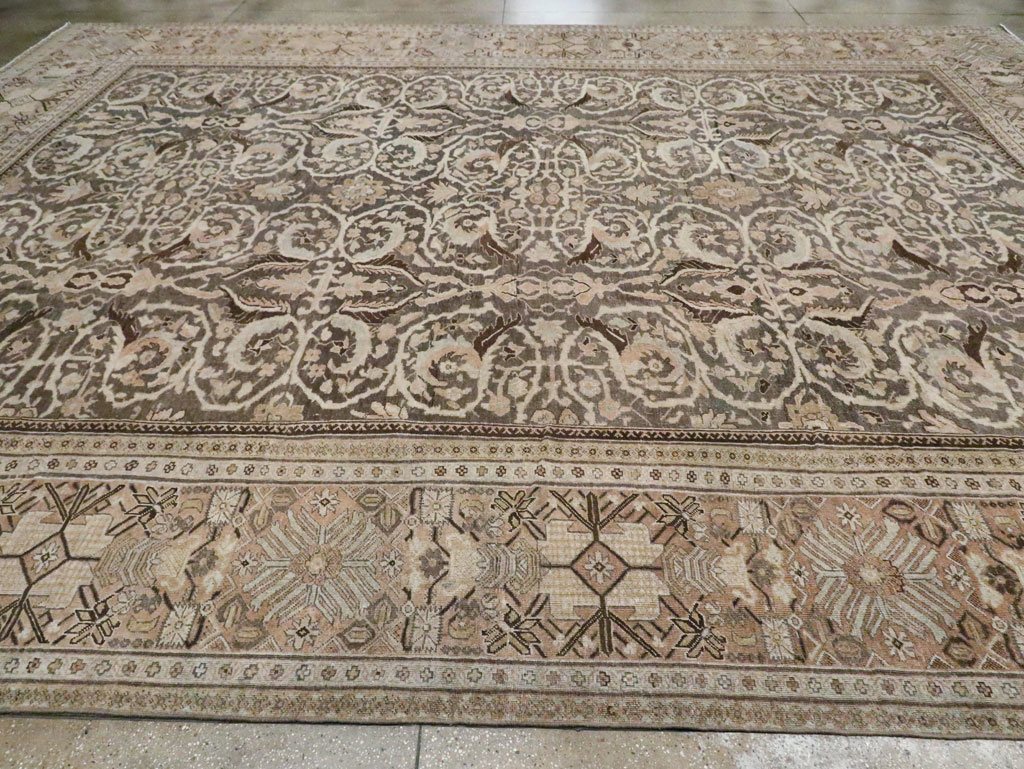 Antique Persian Sultanabad Carpet, No.23293 - Gss