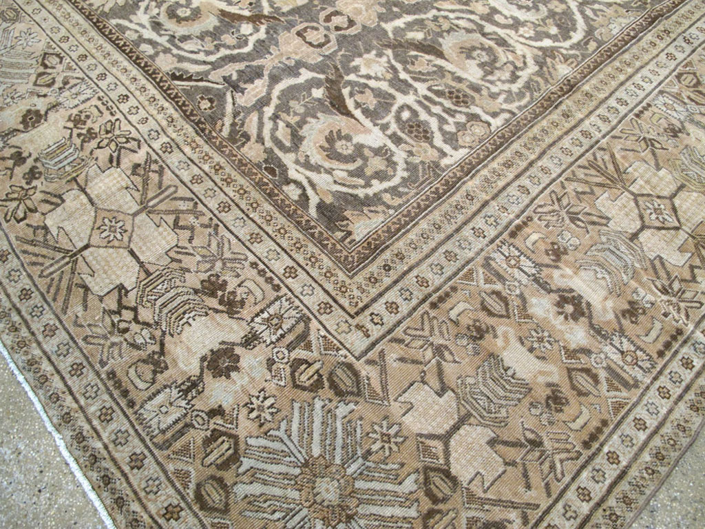 Antique Persian Sultanabad Carpet, No.23293 - Gss