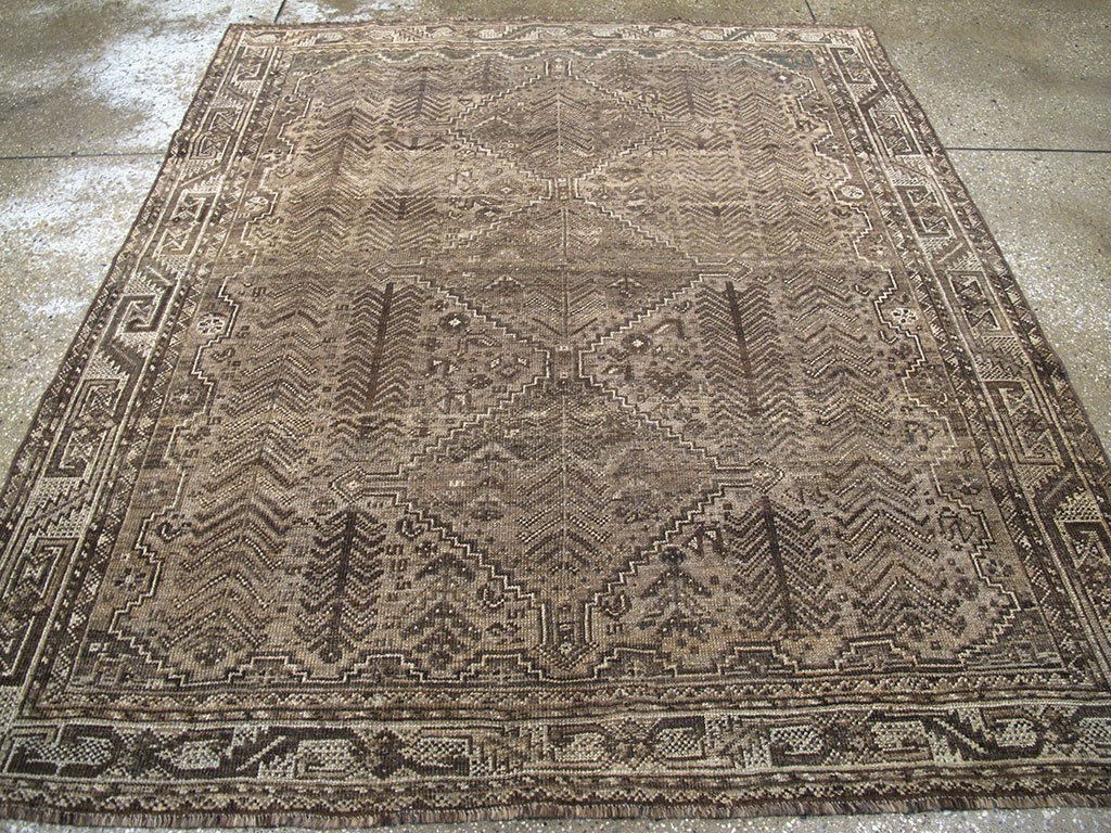 Vintage Shiraz Square Rug, No.23325 - Gss