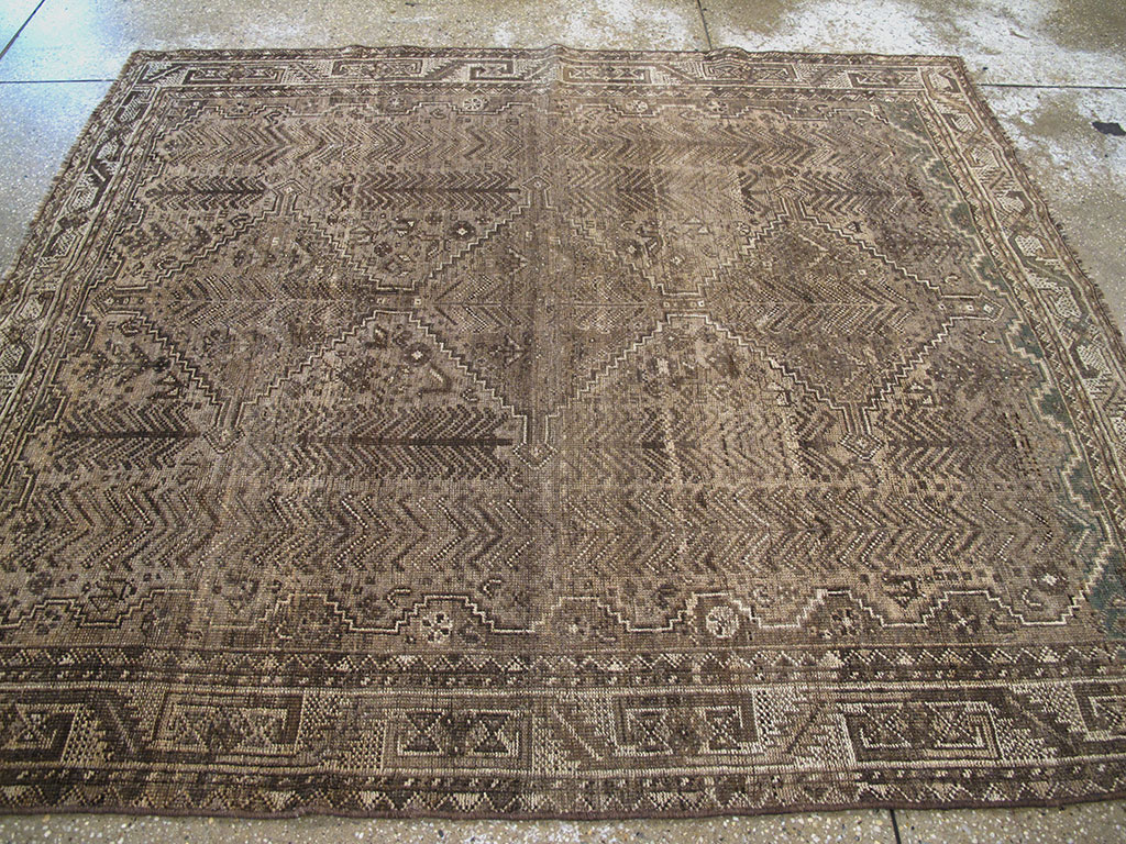 Vintage Shiraz Square Rug, No.23325 - Gss