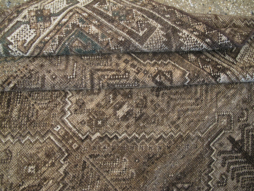 Vintage Shiraz Square Rug, No.23325 - Gss