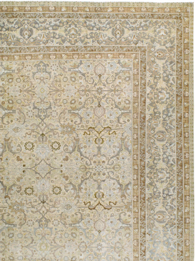 Antique Persian Tabriz Carpet, No.23353 - Gss
