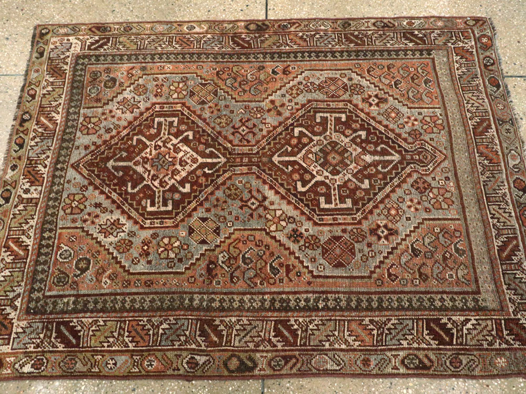 vintage Persian Shiraz Rug, No.23356 - Gss