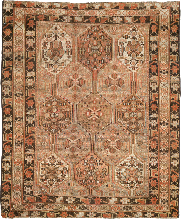Vintage Persian Shiraz Rug, No.23380 - Gss