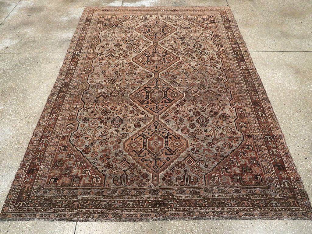 Vintage Persian Shiraz Carpet, No.23382 - Gss